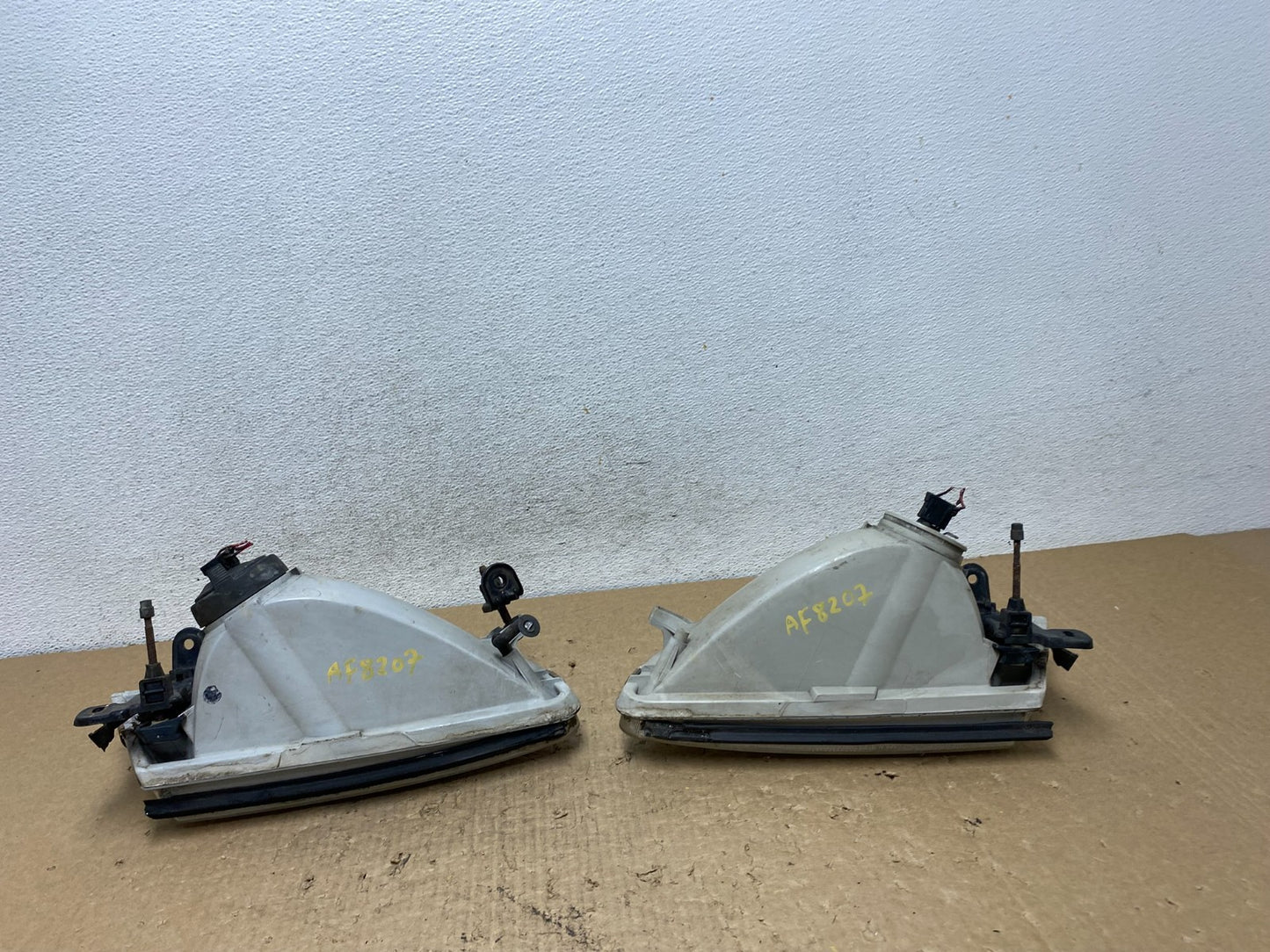 1997 1998 1999 Toyota Camry Left+Right Side Set Halogen Headlights AF8207 DW5