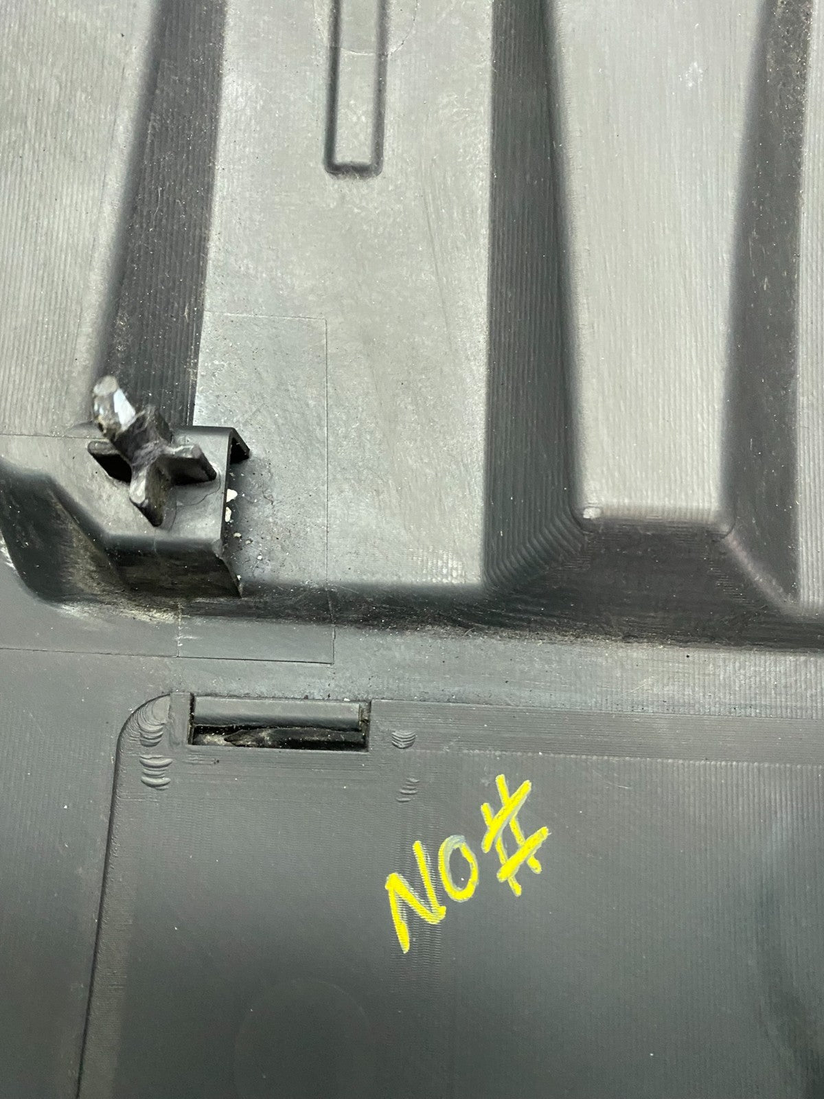 2006 to 2008 Honda Pilot Black Engine Cover OEM 3.5L T9621 DG8