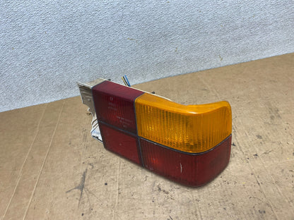 1979-1984 Volvo 240 242 244  Right Passenger RH Side Tail Light Oem t3482 DG1