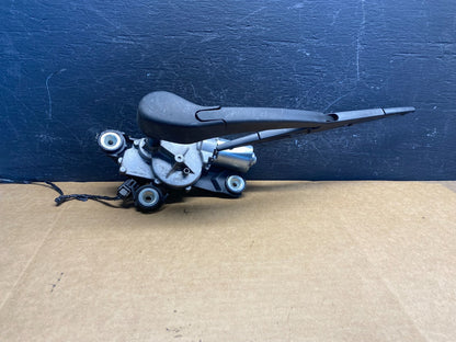 2012 to 2014 Ford Focus Rear Windshield Wiper Motor BV61-17K441-AA AD7466 DG0