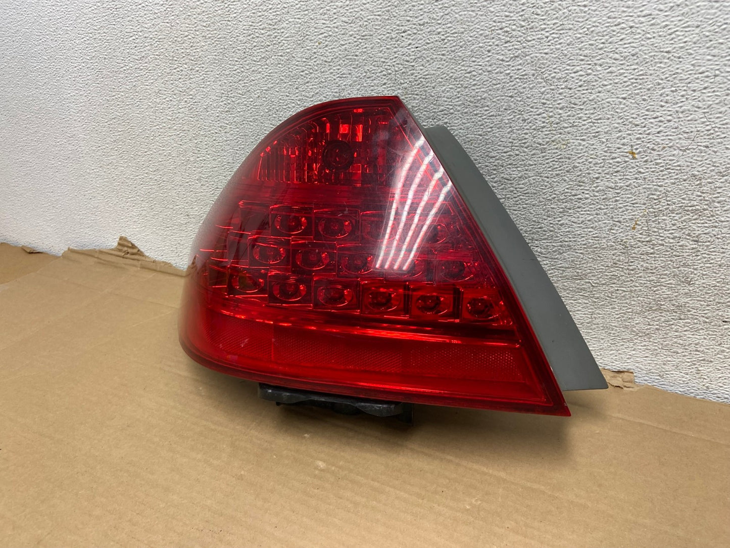 2006 - 2007 Honda Accord Left Driver Lh Side Tail light AG9150 LK2