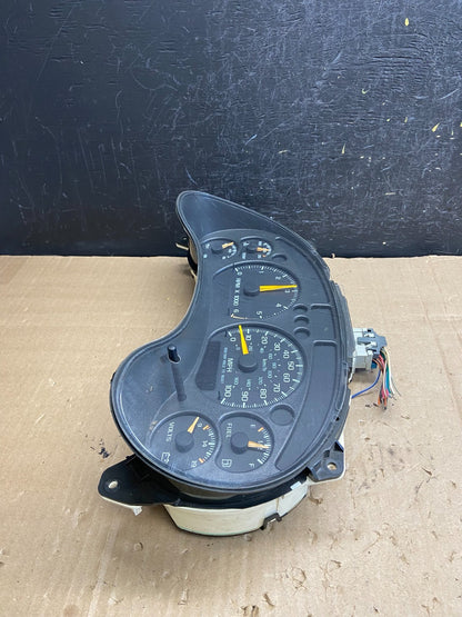 2000 2005 Chevrolet S10 Blazer Cluster Gauge Speedometer AE1778 DG2