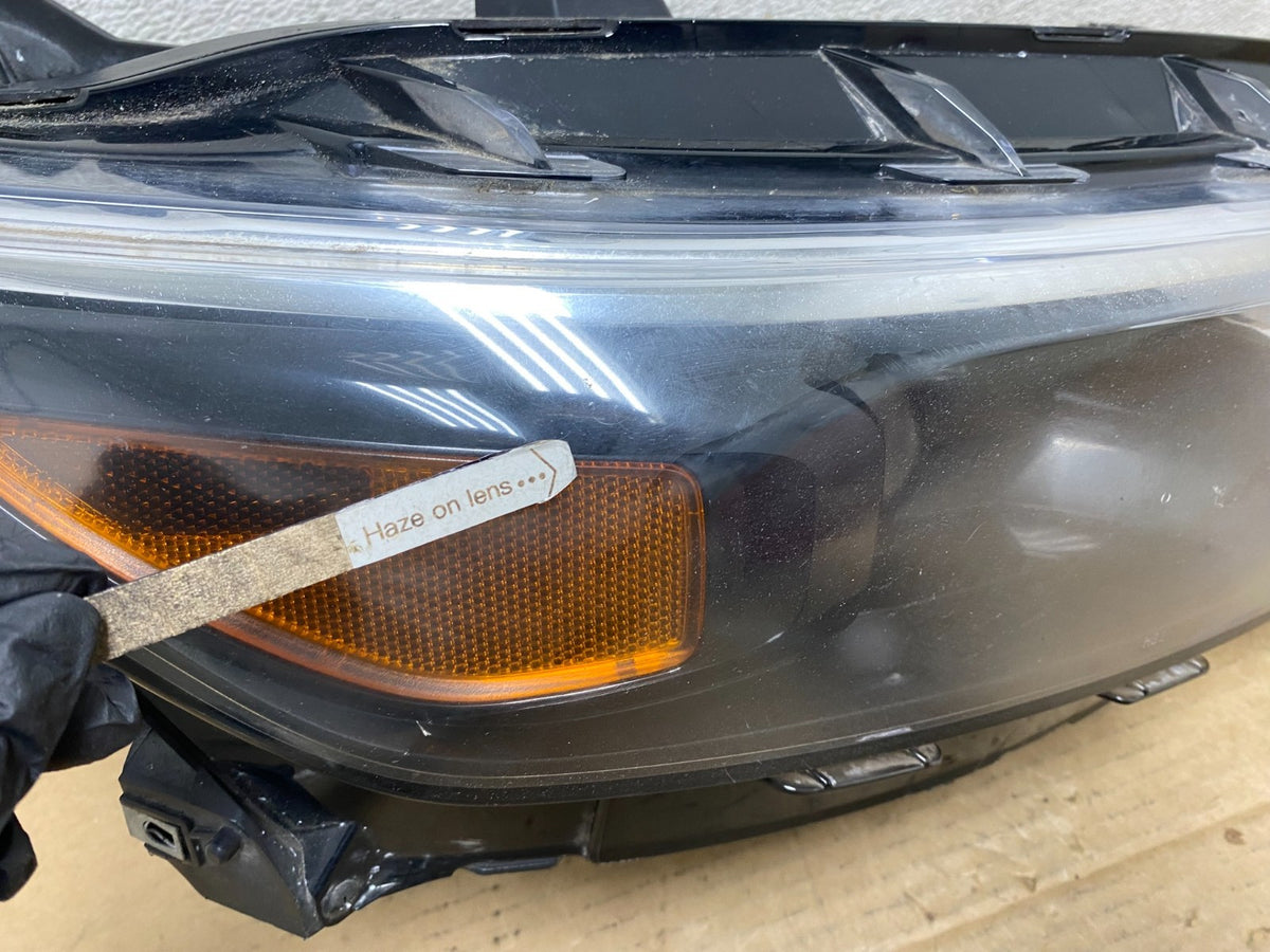 2016 - 2018 Chevrolet Malibu Right Passenger RH Halogen Headlight AH7873 DW4
