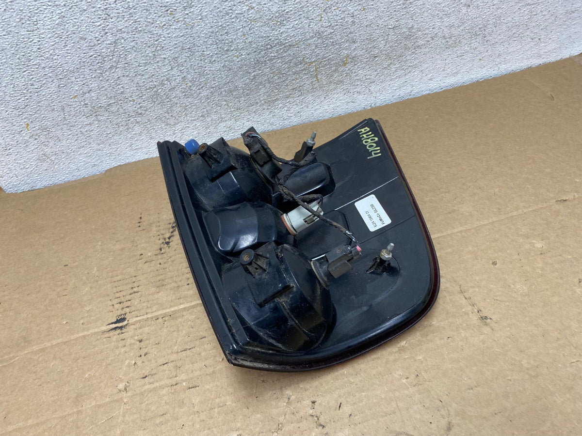 2006 to 2010 Ford Explorer Right Passenger Side Tail light AH8014 LK4
