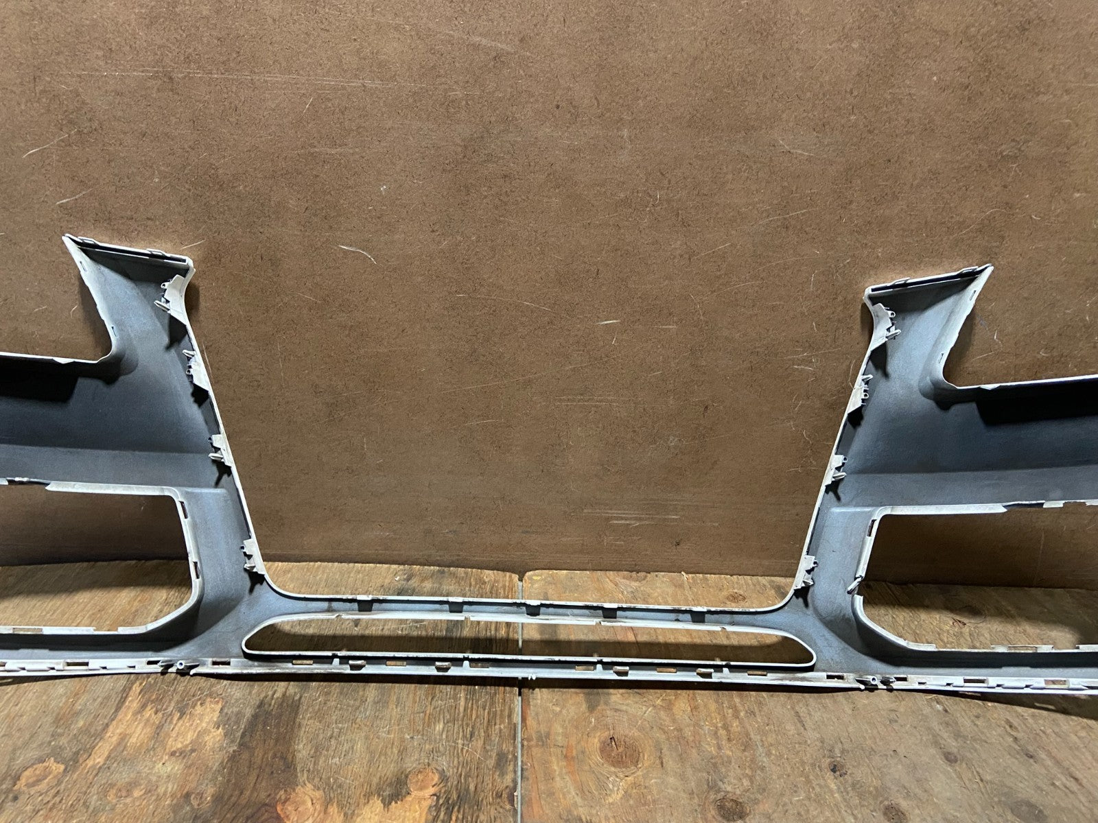 2013 to 2017 Audi Q5 Front Bumper Cover Fascia 8R0807065GRU AG28206