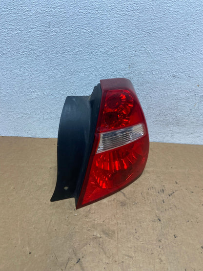 2004 to 2008 Chevrolet Malibu Right Passenger Rh Side Tail Light AD4805 LK2