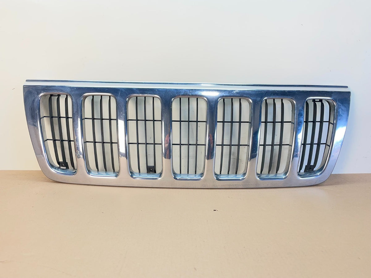 1999 to 2003 Jeep Grand Cherokee Front Upper Grill Grille AI3913 DG0