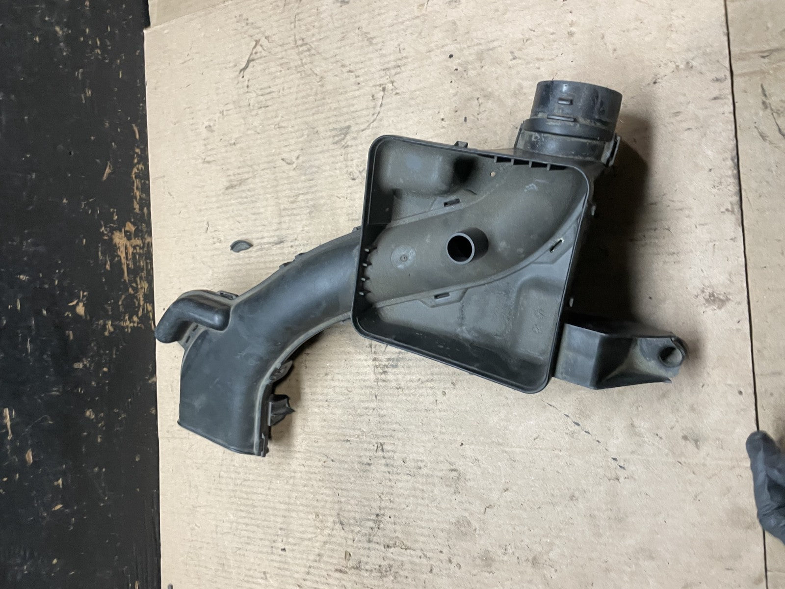 2013 to 2020 Nissan NV200 Engine Air Intake Hose 3LM01 T0489 DG2