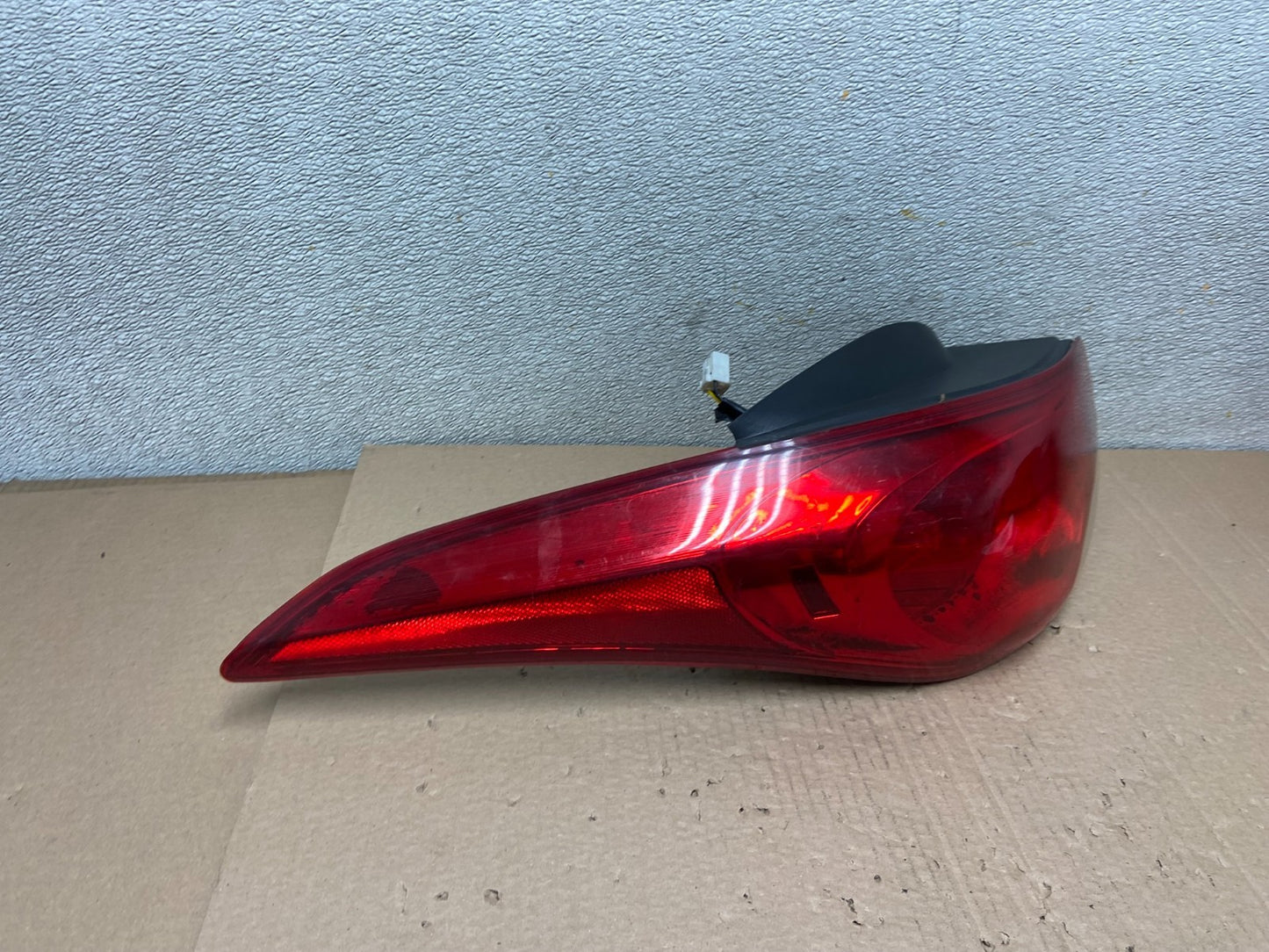 2011 2012 2013 Hyundai Elantra Sedan Left Driver Side Tail Light AB2457 LK2