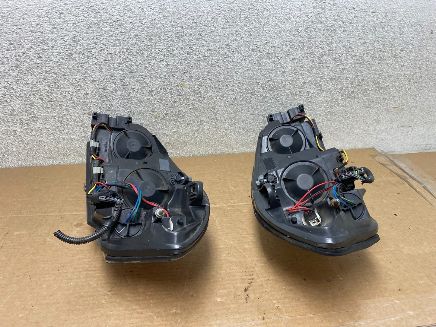 2006 - 2013 Chevrolet Impala Left+Right Set Headlights Halogen Z1395 DW7