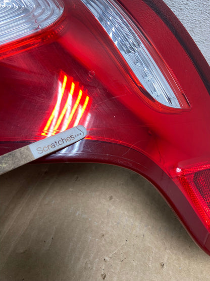 2011 2012 2013 2014 2015 Ford Explorer Right Passenger RH Tail light AF9937 LK3