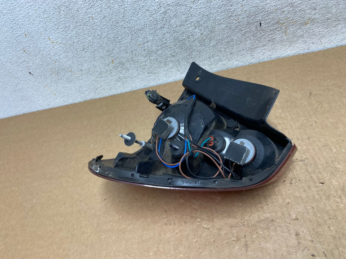 2004 to 2008 Chevrolet Malibu Left Driver Lh Side Tail Light DEPO AI3433 LK5
