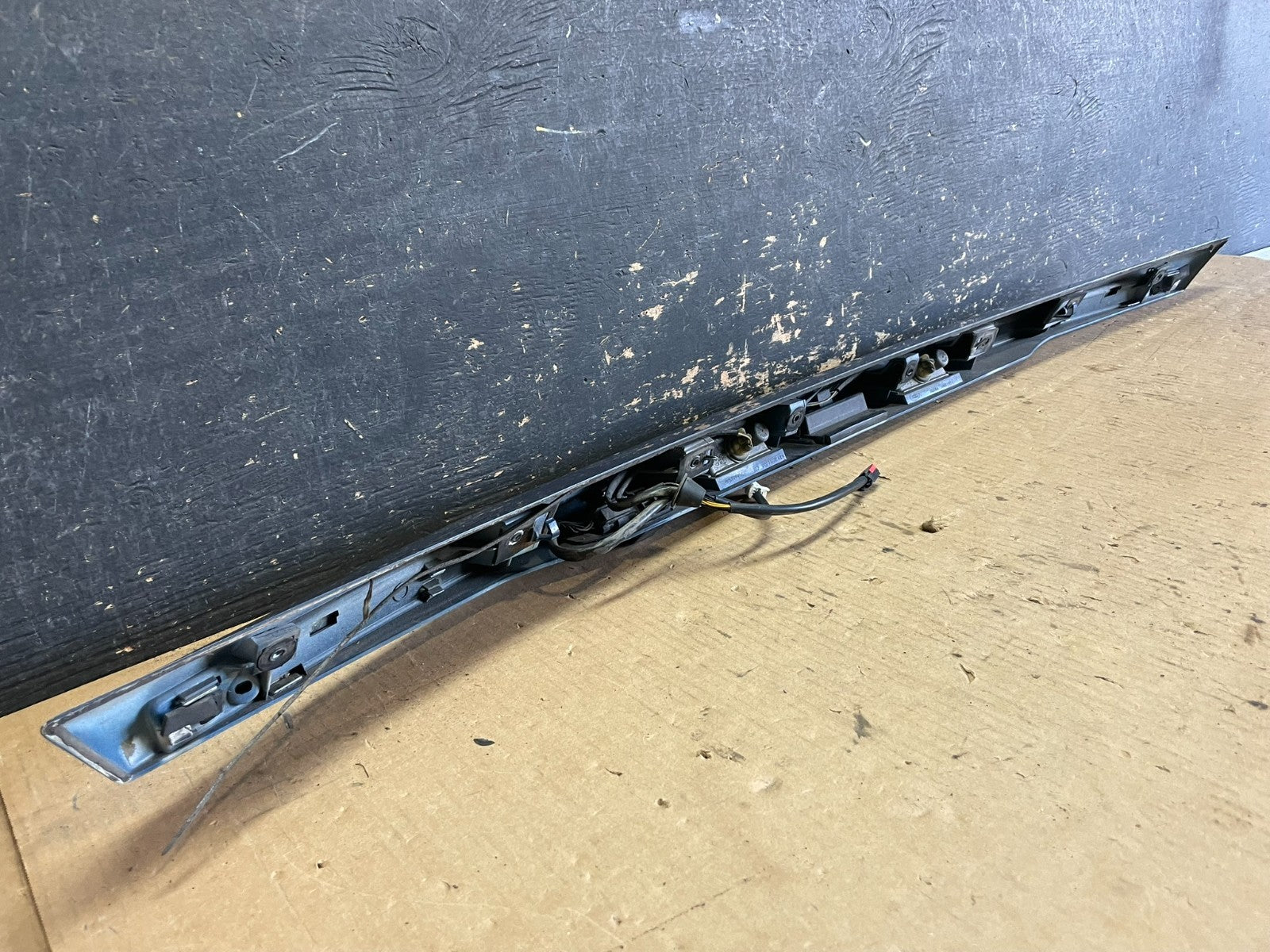 2008 to 2012 Land Rover LR2 Rear Tail Gate Camera Molding AA59438