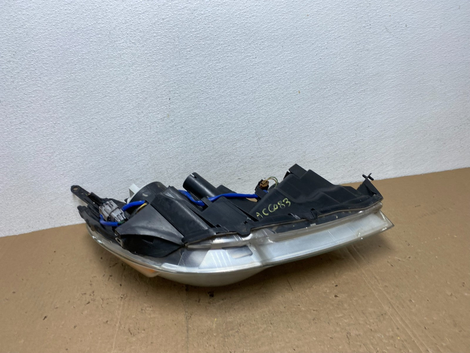 2013 2014 Subaru Legacy Outback Left Driver Halogen Headlight AC6083 DW6