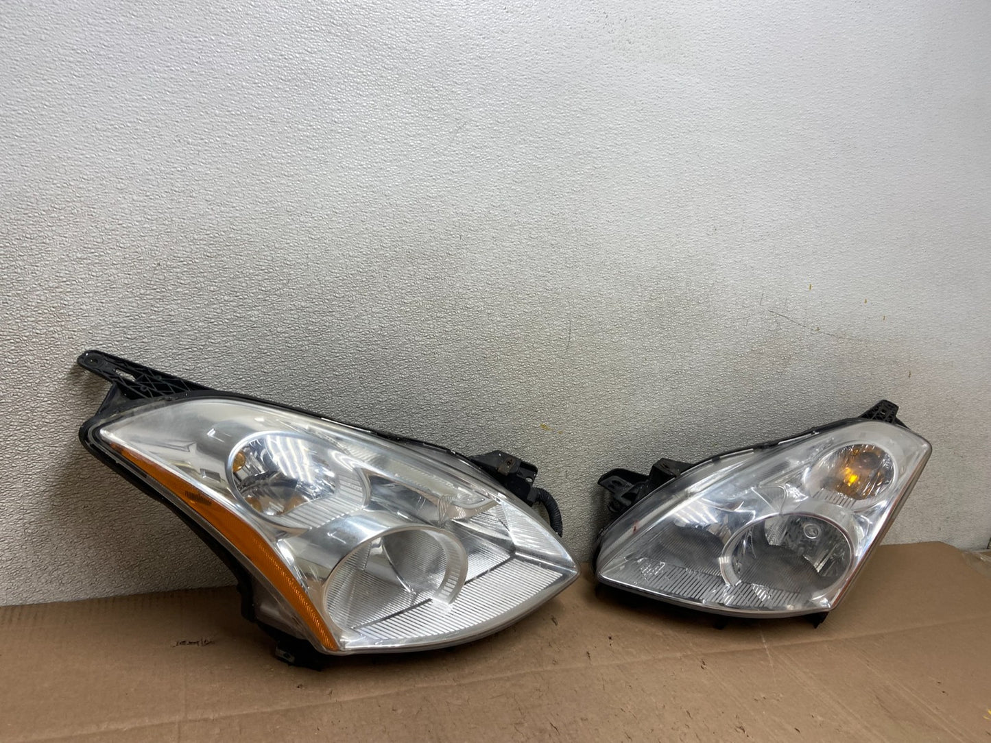 Sedan 2010 2011 2012 Nissan Altima Headlights Halogen Left+Right Side Y2851 DW2