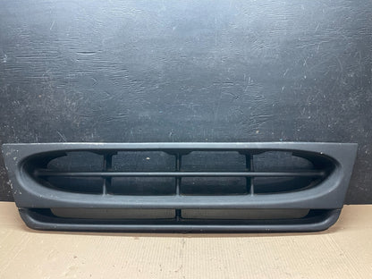 1997 to 2002 Ford Econoline Front Grille Grille i7566 PS0