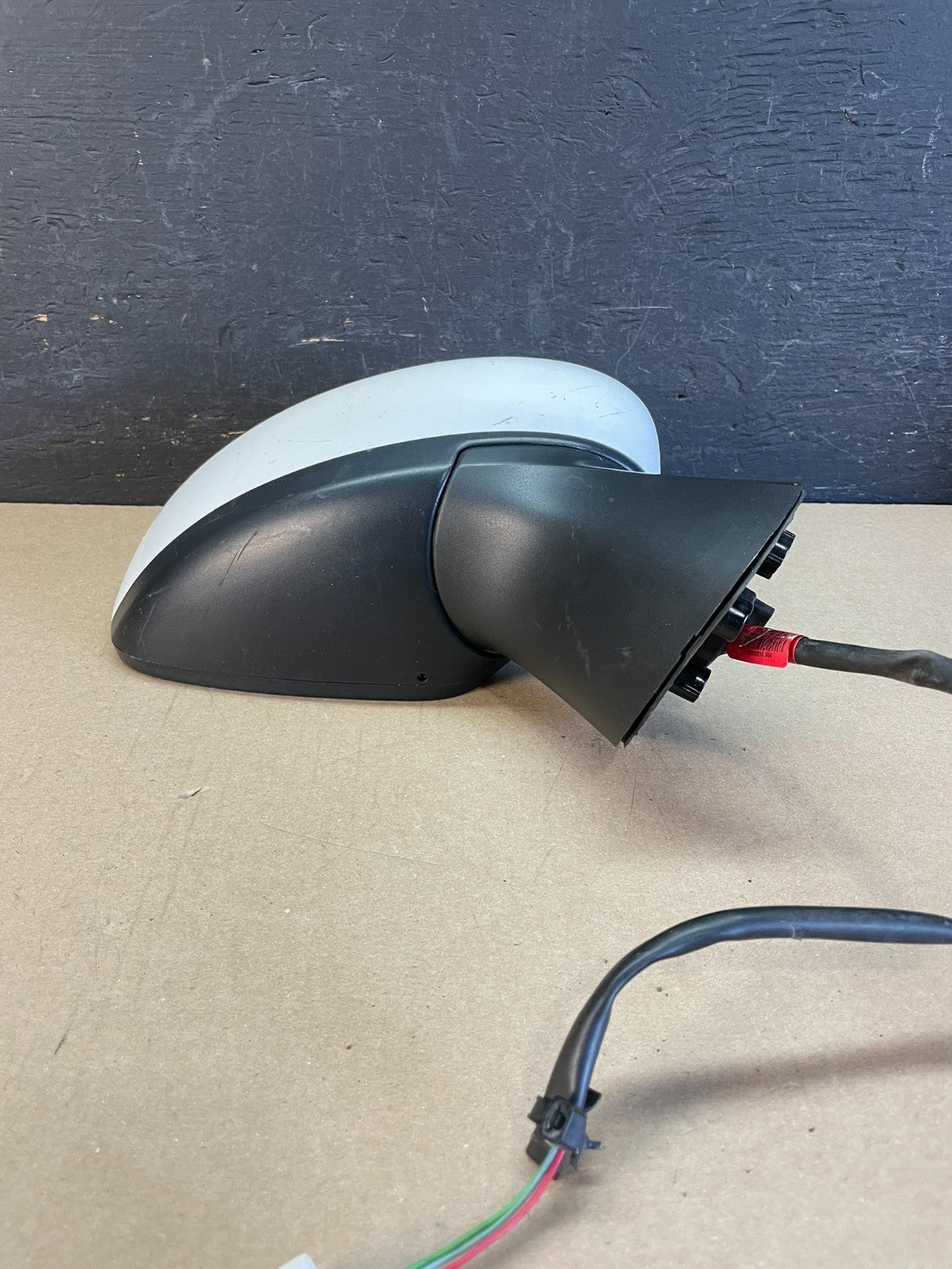 2015 to 2019 Nissan Versa Note Right Passenger RH View Door Mirror OE AE1098 DW3