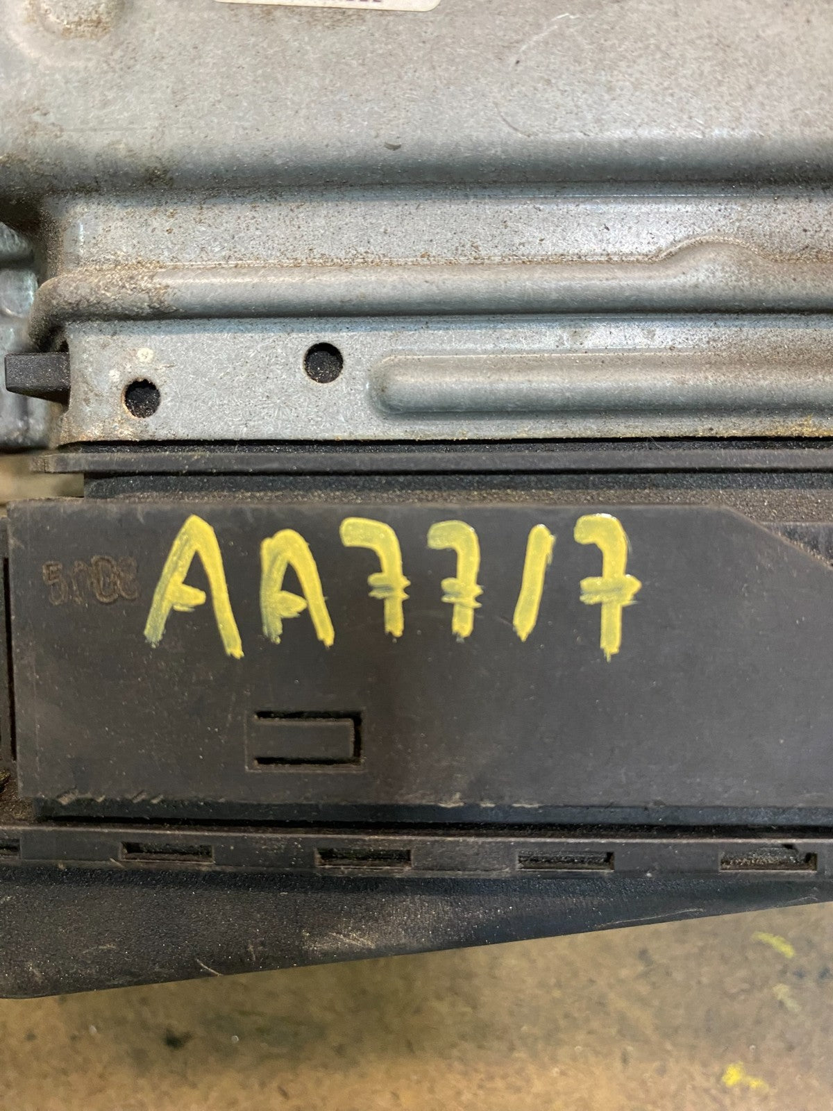 2007 to 2009 Mercedes Sprinter ECU ECM Engine Control Module Unit OEM AA7717 DG3
