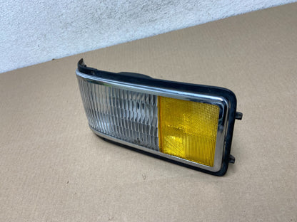 1989 to 1993 Cadillac Deville Front Left Driver LH Turn Signal AG5819 DG1