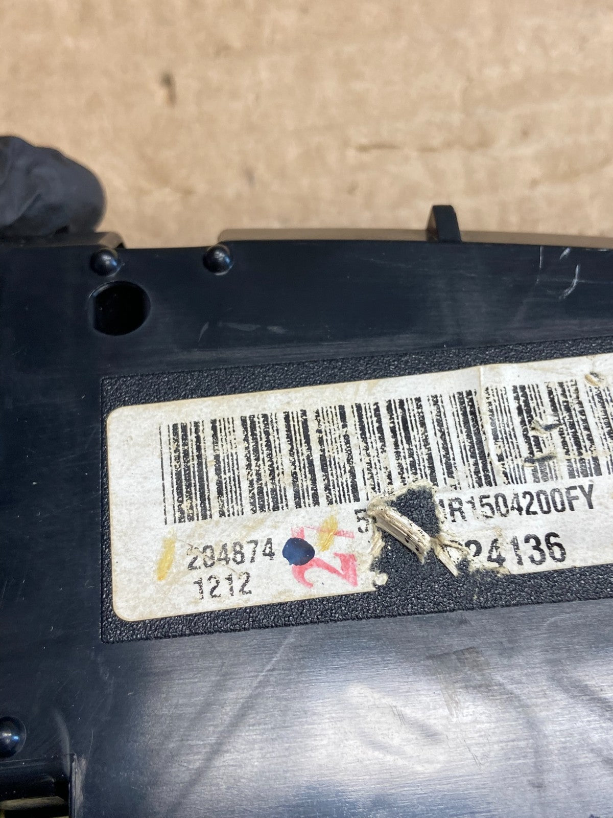 2003 to 2006 Chevrolet Silverado Speedometer Instrument Cluster AF25427