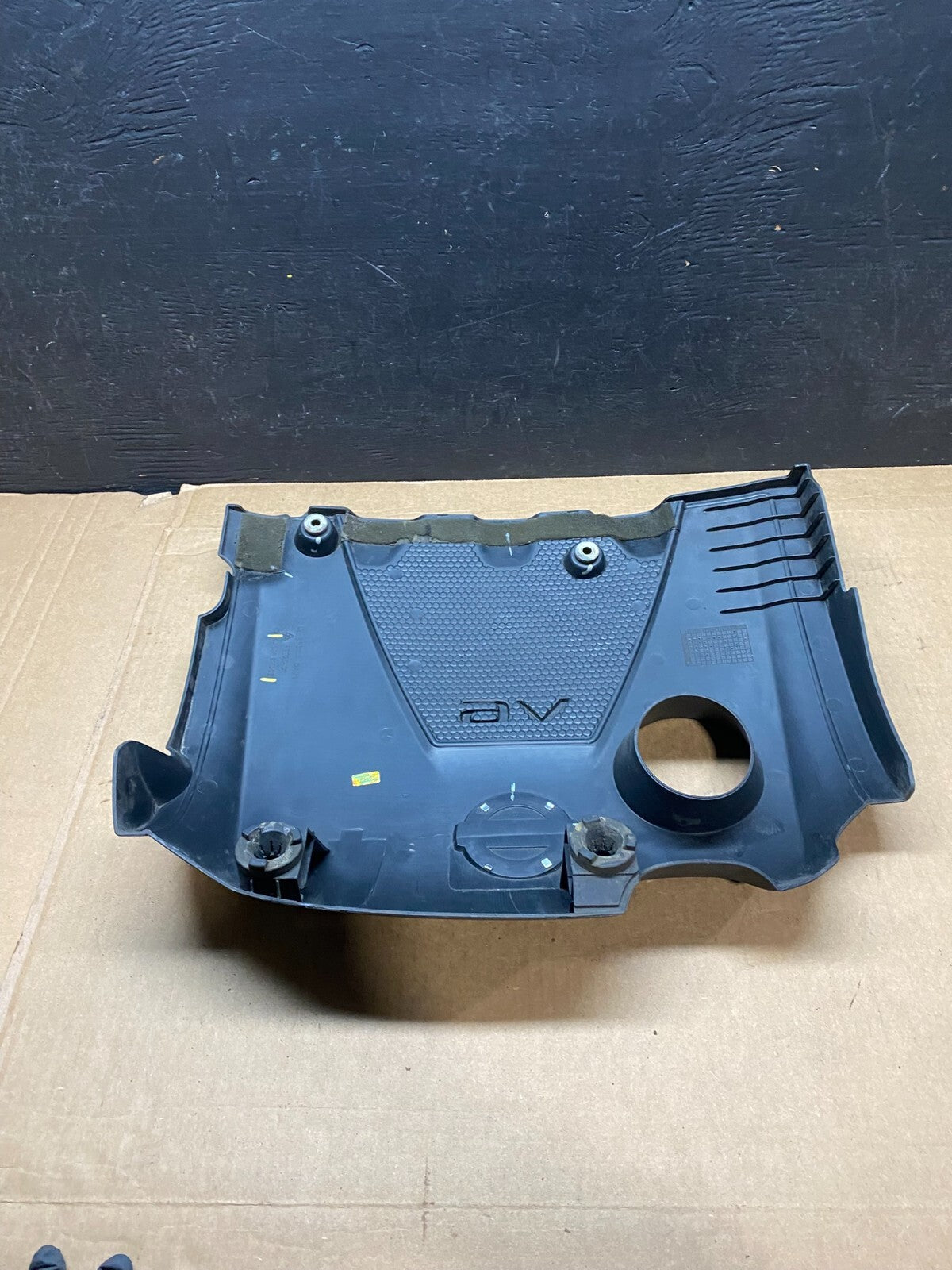 2009 to 2014 Nissan Maxima 3.5L Engine Cover F6969 PS4