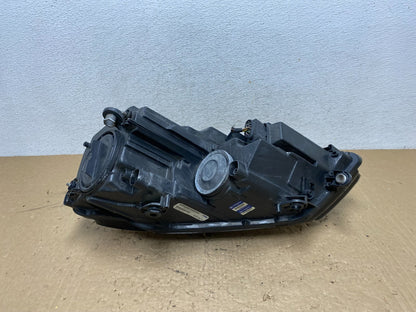 2011 to 2014 Volkswagen Jetta Right Passenger RH Headlight Halogen AG1424 DW5