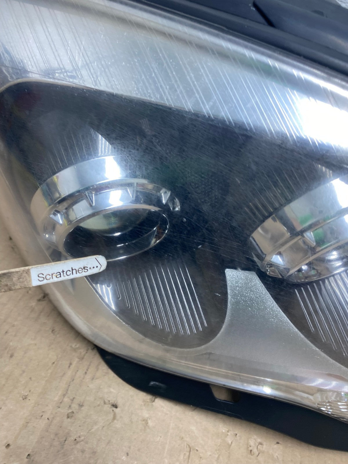2007 to 2012 Gmc Acadia Halogen Headlight Right Passenger Side AE9586 LK3