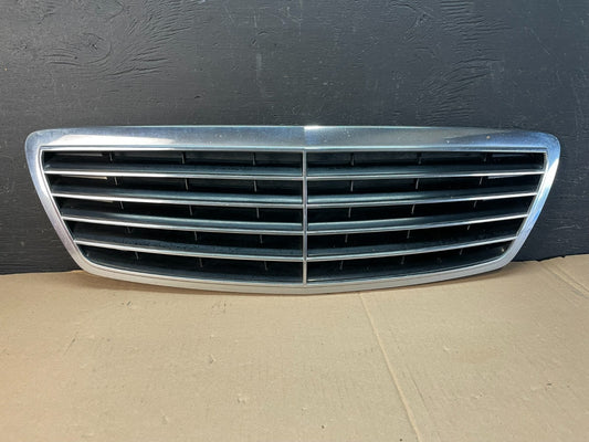 2003 to 2006 Mercedes Benz S-Class Front Grille AD8387 DG0