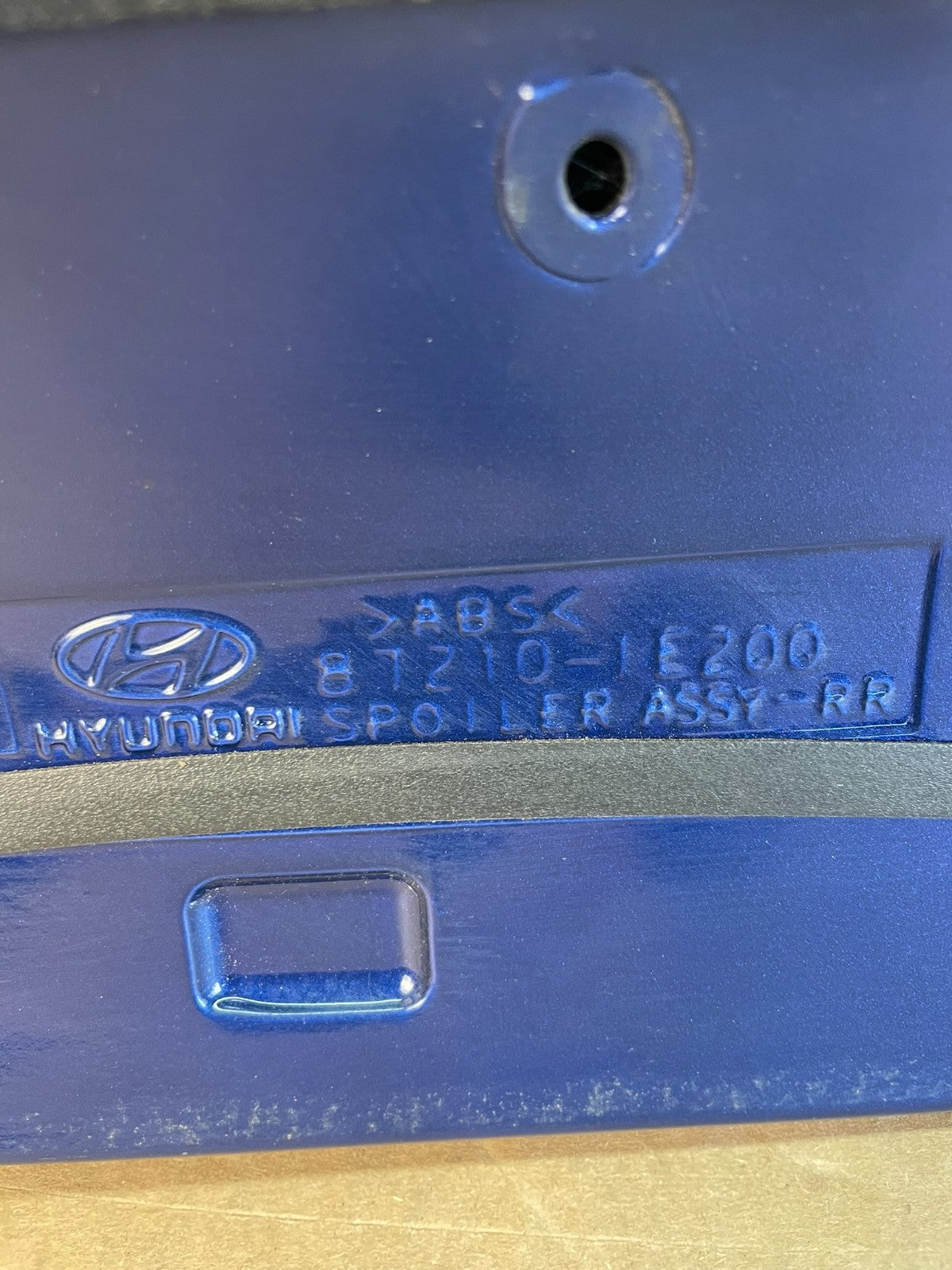 2005 to 2011 Hyundai Accent Trunk Lid Hatch 3rd Brake Light Spoiler ad0125 DG6