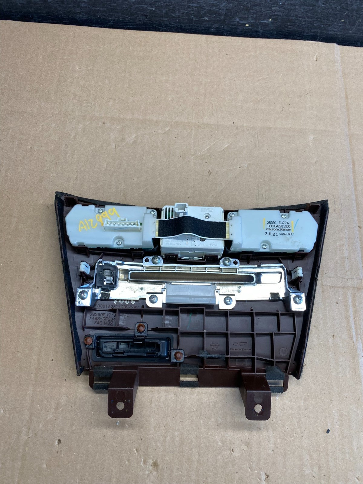 2008 2009 2010 Infiniti M35 Radio Clock Control Panel Plate AI2999 DG5