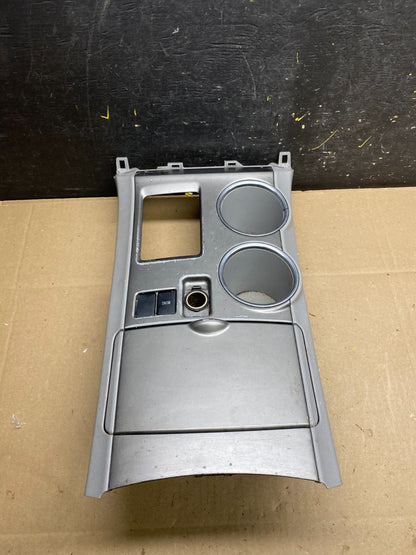 2008 2009 2010 Toyota Highlander Front Center Shifter Bezel Cup Holder t9278 DG0