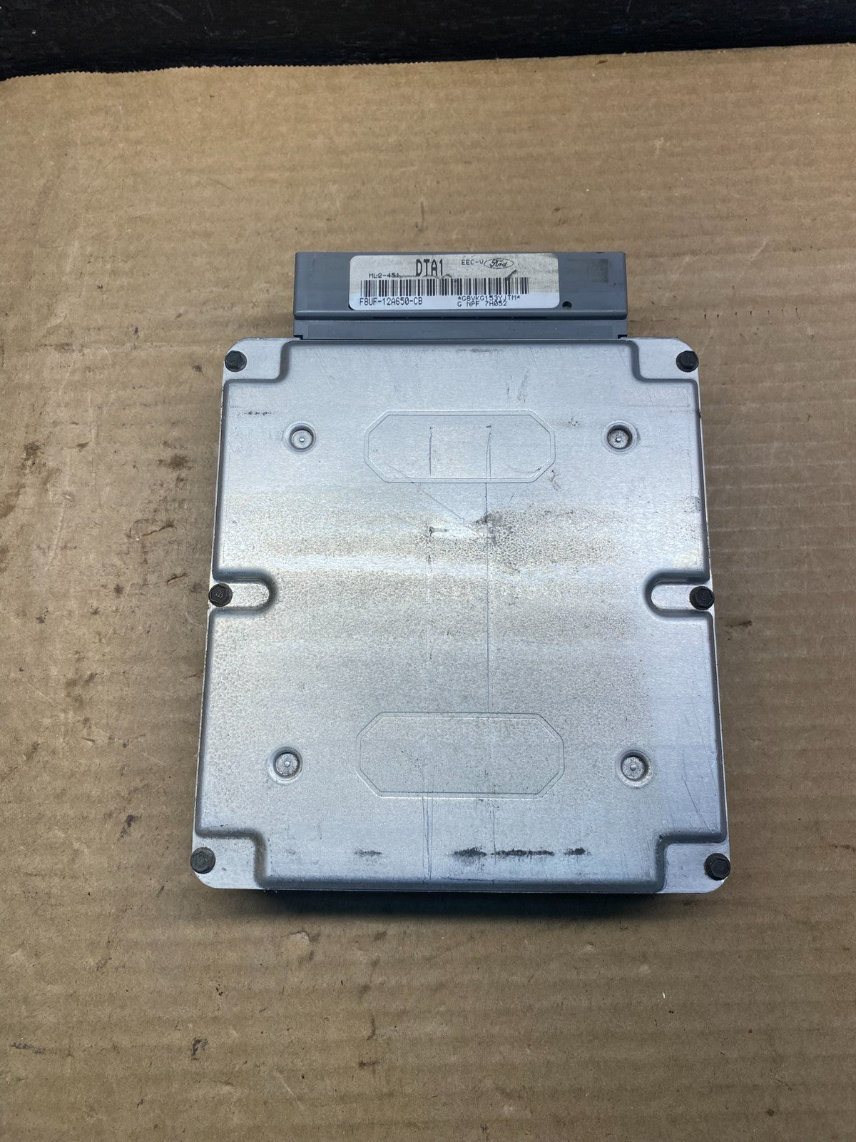 1998 Ford E150 4.2L Engine Control Module Computer ECM ECU AD9844 DG1