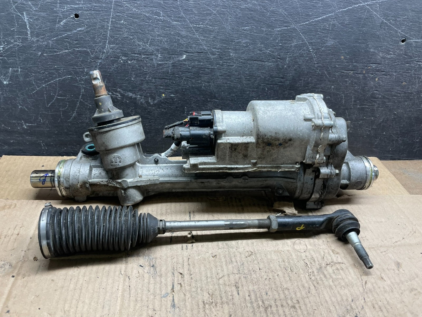 2018 2019 Dodge Challenger SRT Hellcat Steering Rack & Pinion P68416734AB O53724