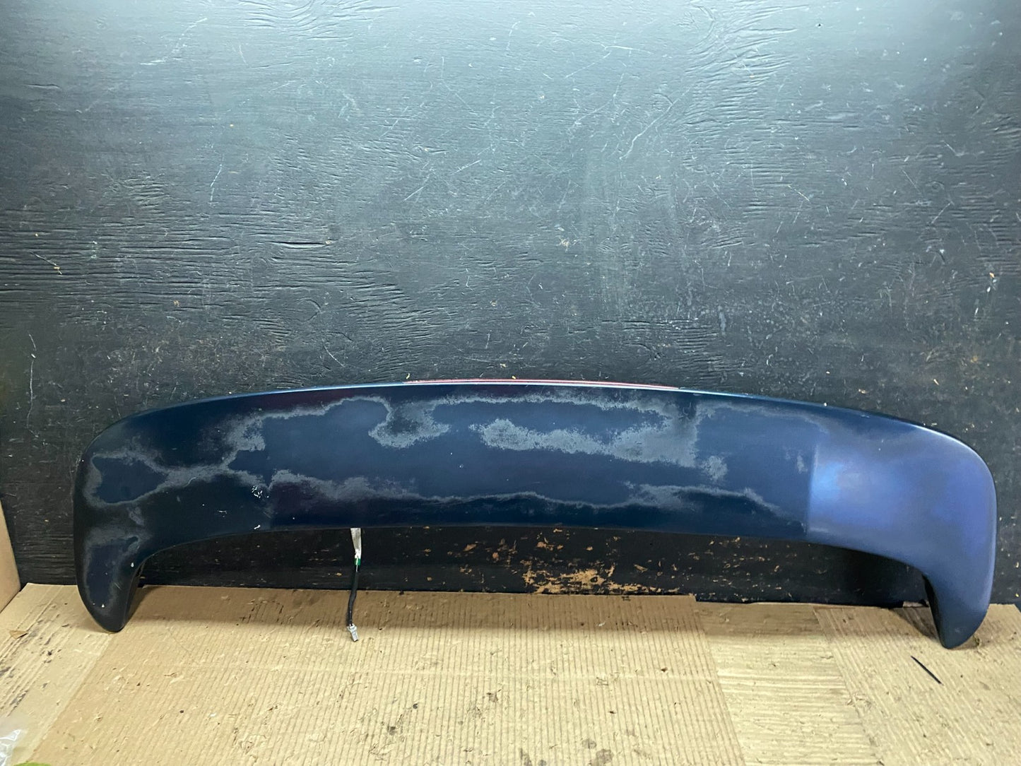 2003 - 2006 Infiniti G35 Rear Trunk LID Deck Spoiler Trim Wing  Oem W6065 DG0