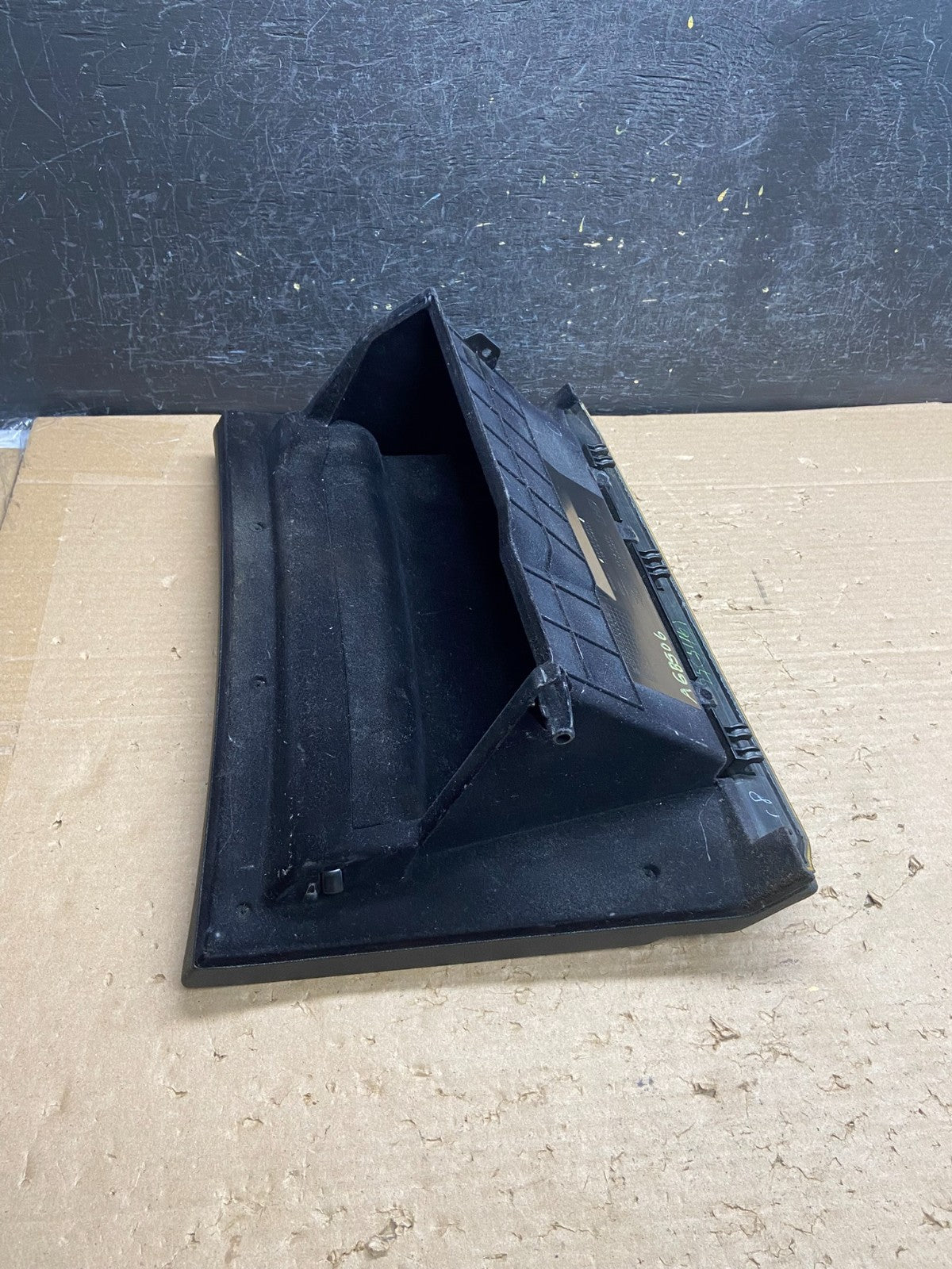 2007 - 2013 Infiniti G35 G37 Right Passenger RH Storage Glove Box AG8506 DG3