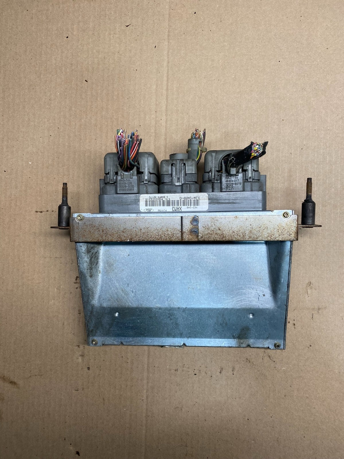 2003 Ford Explorer 4.0L Engine Control Computer 3L3A-12A650-XD ECM E1273 DG10