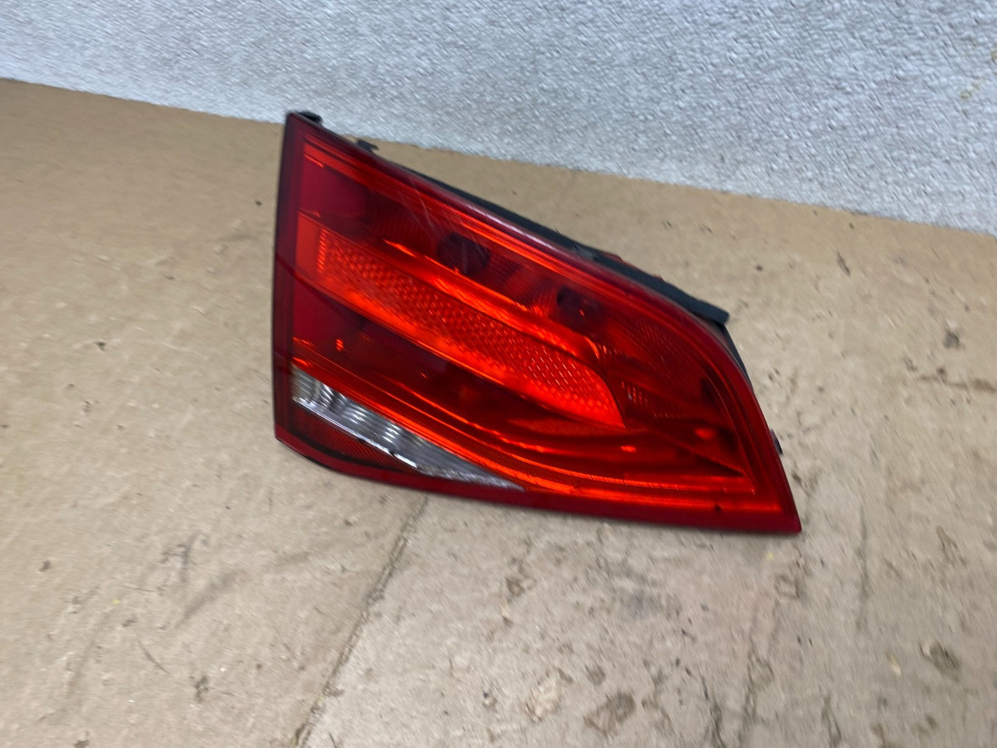 2009 2010 2011 2012 Audi A4 Sedan Left Driver Side Inner Tail Light Oem X2550 DW1