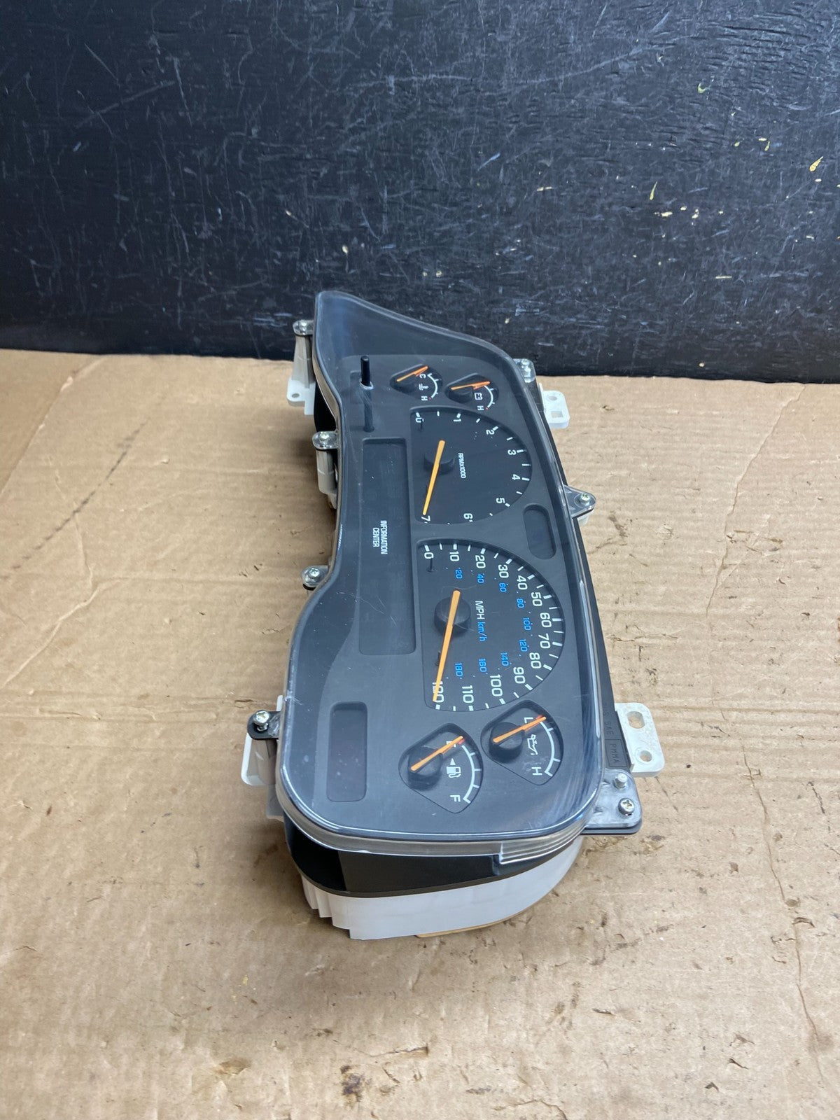 1998 to 2000 Dodge Dakota Instrument Speedometer Gauge Cluster AF21542