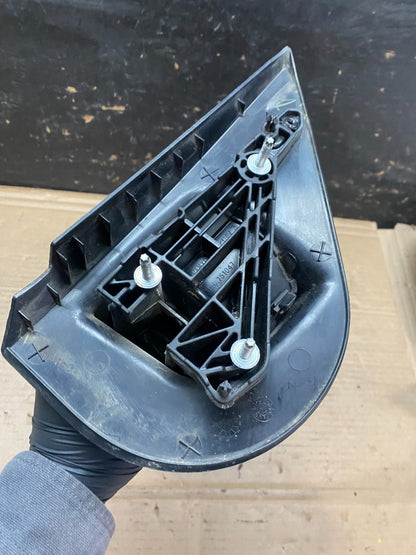 2007-2014 Chevrolet Tahoe Silverado Suburban LH Driver Mirror OEM V2687 DG4