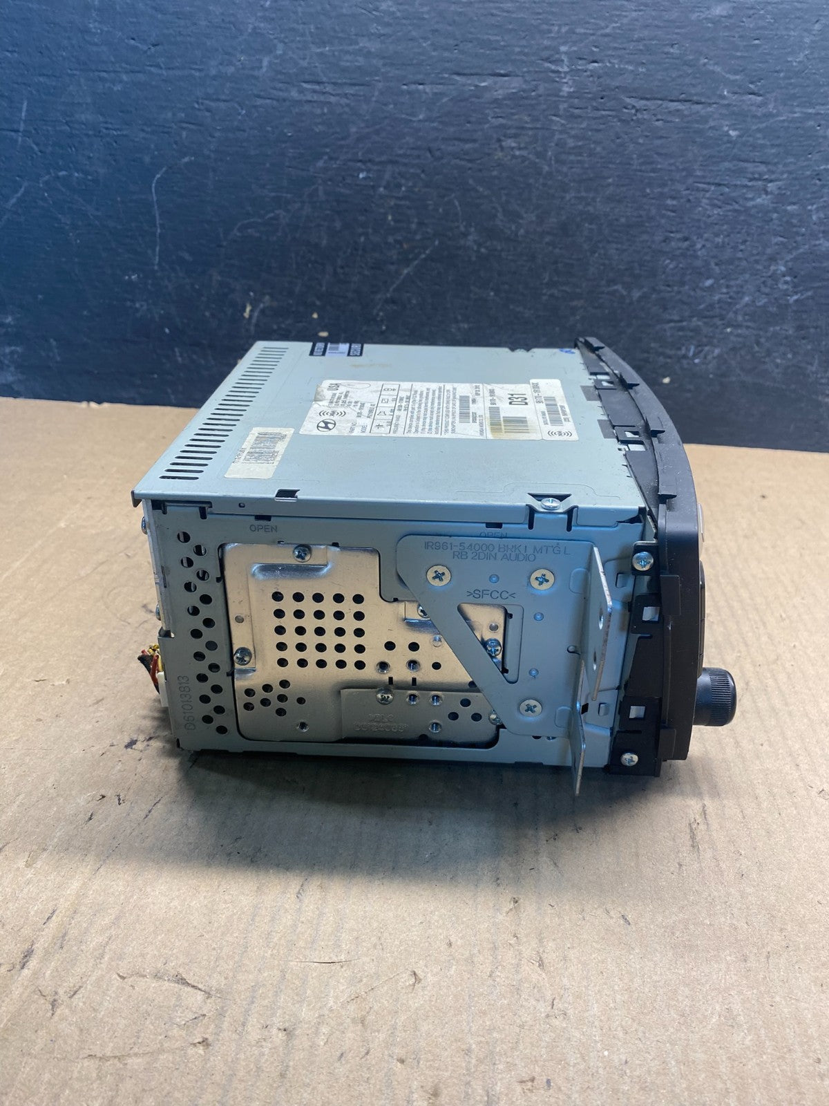 2012 2013 2014 Hyundai Accent Radio Cd Mp3 Player AE7718 DW2