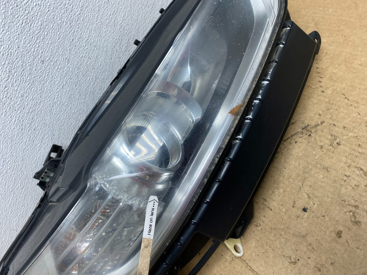 2013 to 2016 Ford Fusion Right Passenger Rh Side Headlight AC3534 DW3