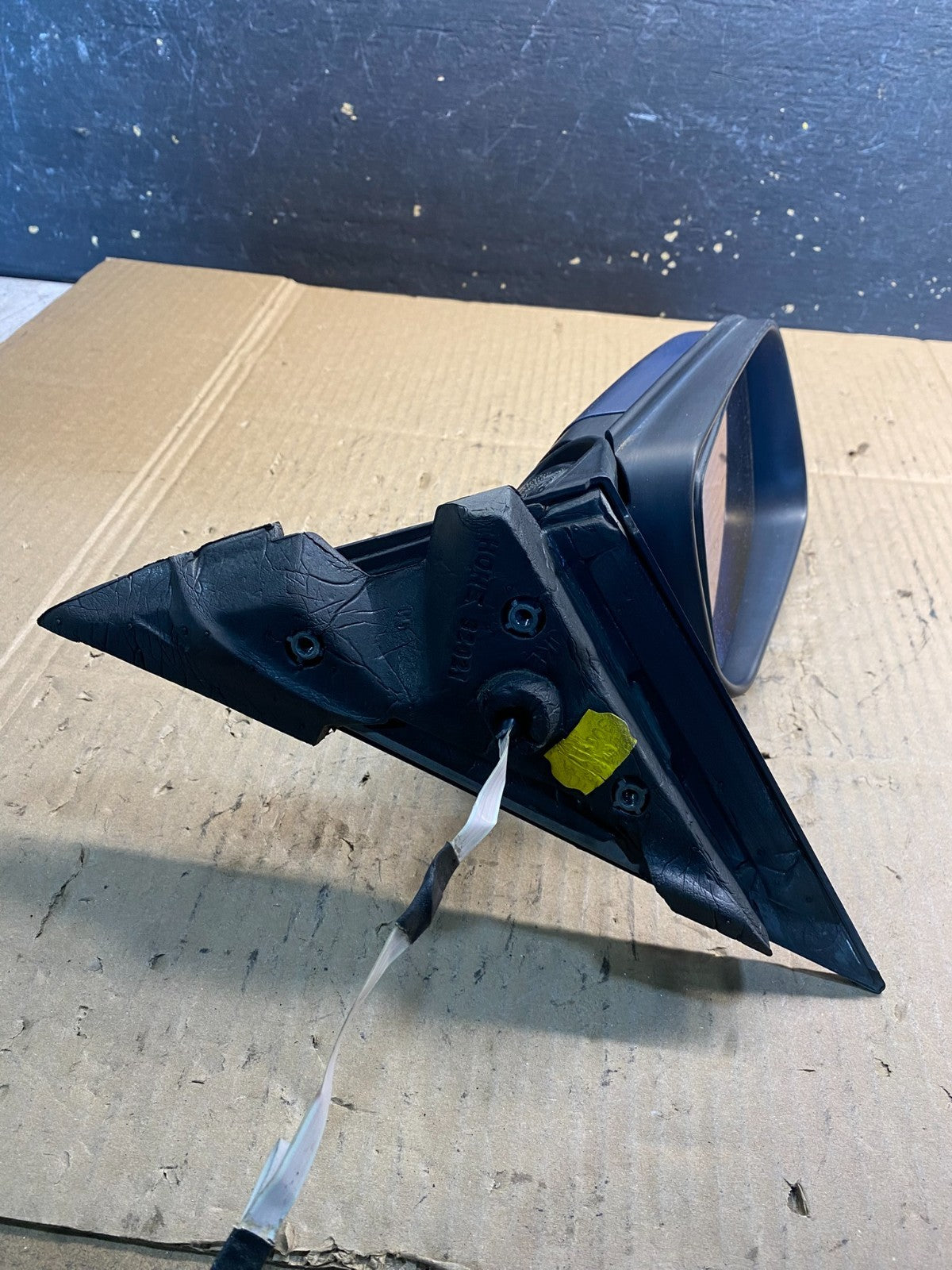 2001 to 2006 BMW 325i Left Driver LH Side View Door Mirror OEM ab0708 DG4
