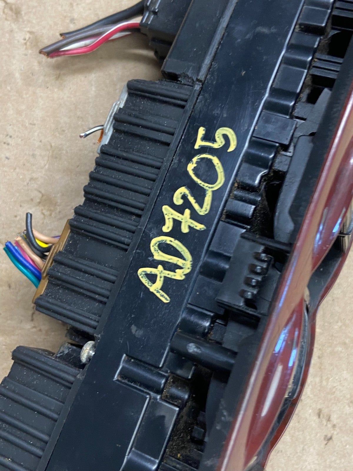 2007-2014 Cadillac Escalade Master Left Driver Power Window Switch AD7205 DG6