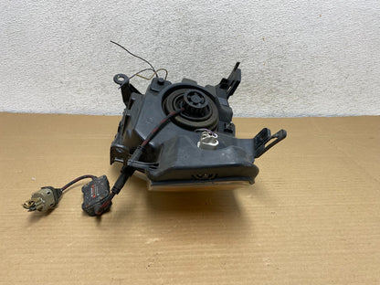 2008 to 2012 Ford Escape Headlight Right Passenger RH Side Halogen AG8843 DW8