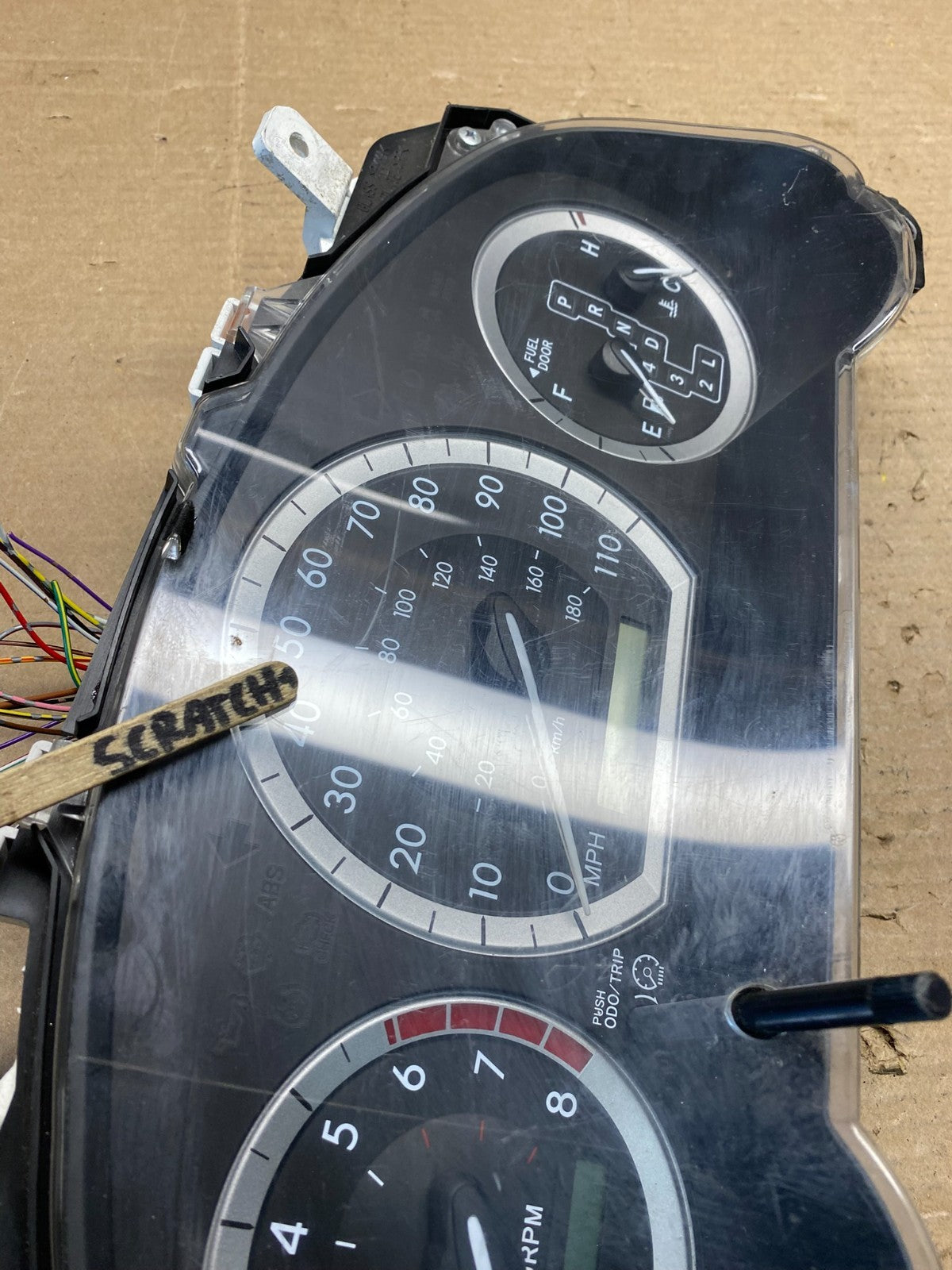 2004 2005 Toyota Sienna Speedometer Cluster Gauge r2855 DG1