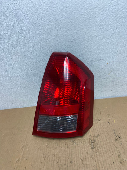 2005 2006 2007 Chrysler 300 Right Passenger Rh Side Tail Light AD2481 LK0