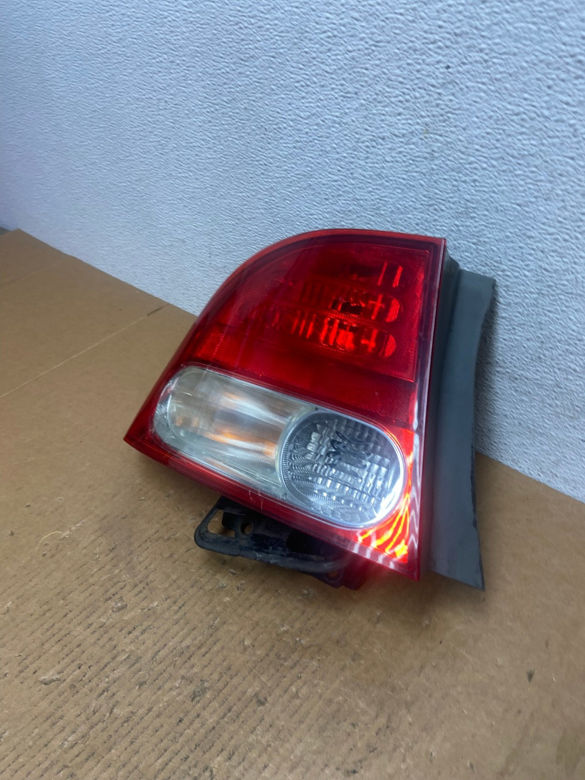 2009 2010 2011 Honda Civic Sedan Left Driver LH Side Tail Light AE0530 LK1