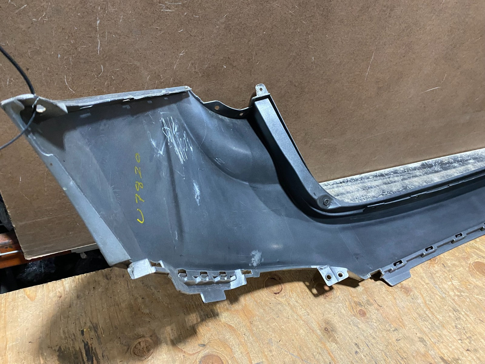 2010 to 2015 Hyundai Tucson Rear Upper Bumper Cover U7820 PS8