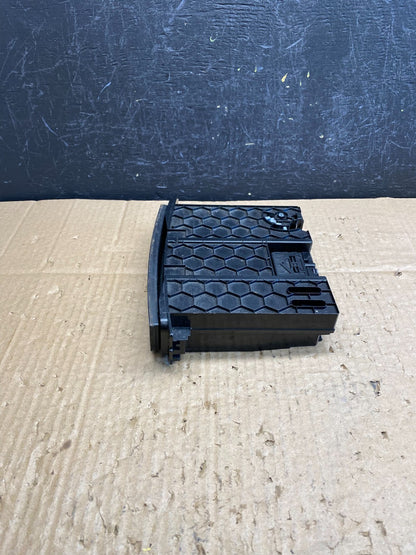2007-2012 Mercedes GL450 X164 Center Console Ash Tray Compartment AC9636 DG2