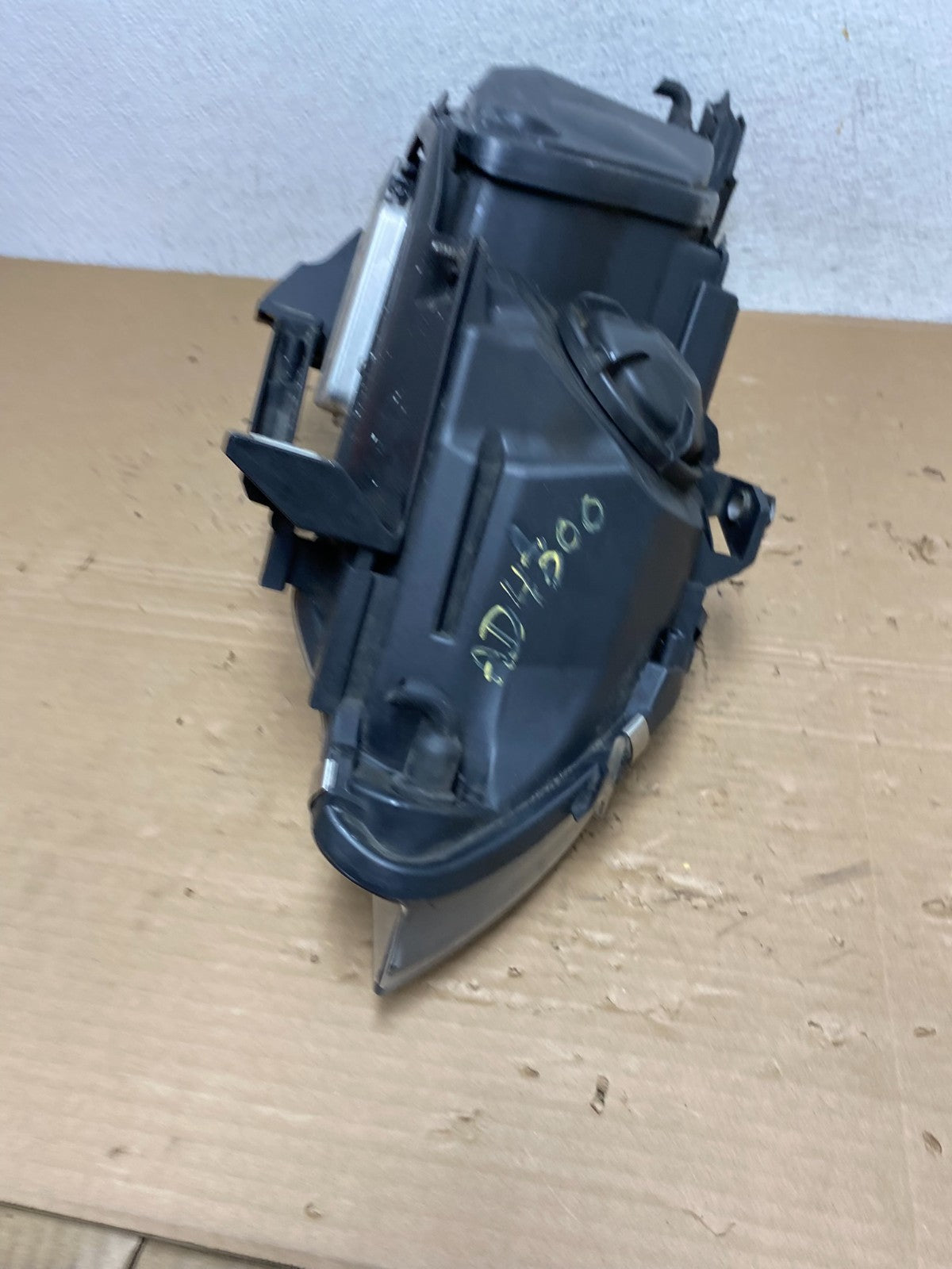 2008 to 2010 Bmw 5 Series 535I 550 Xenon Left Driver LH Headlight AD4300 DW5